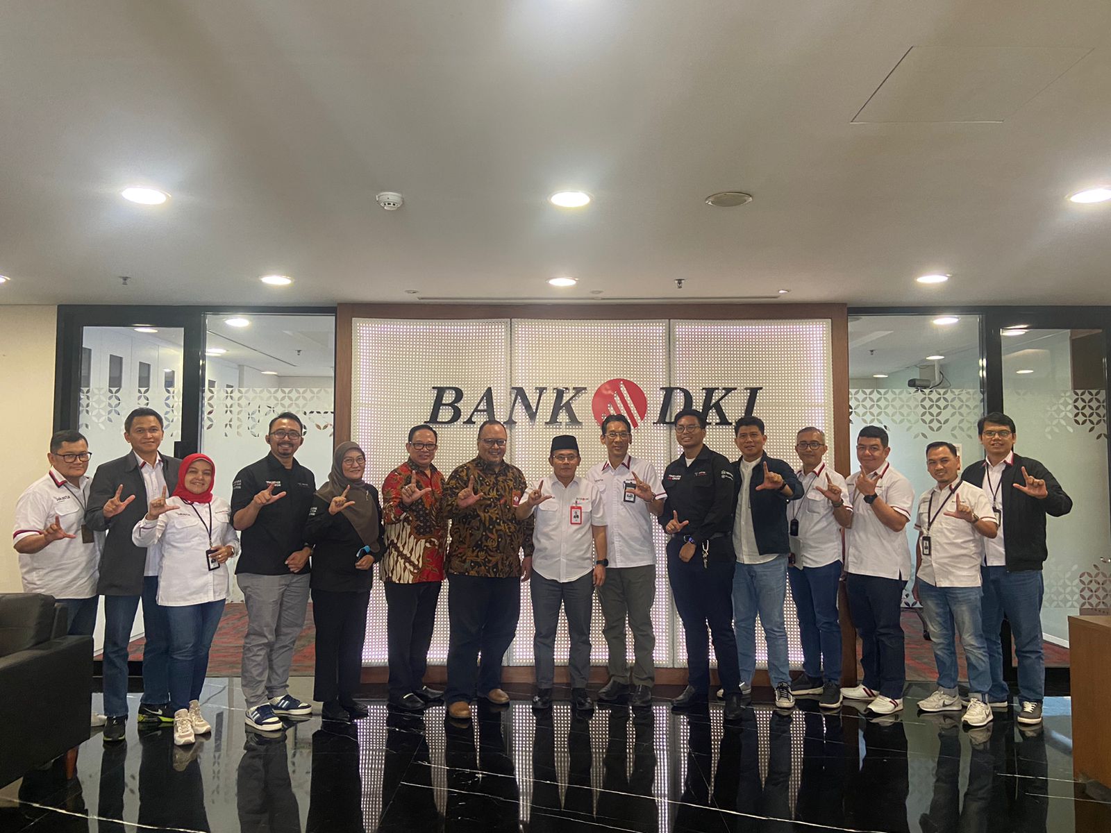 Transformasi Bank DKI Menuju Penguatan Ketahanan Bisnis Bank Melalui Penerapan/Implementasi GRC Terintegrasi